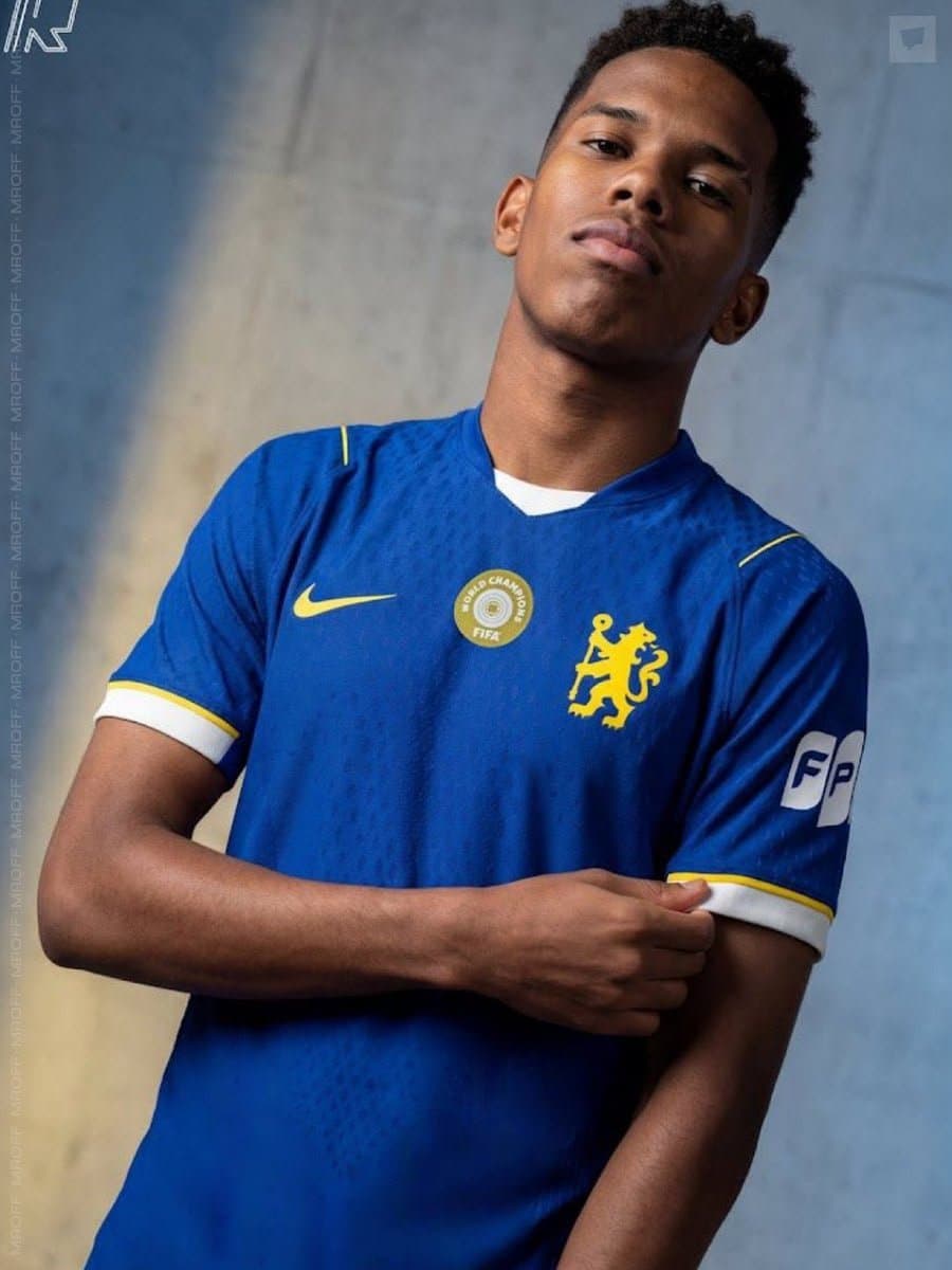 CAMISETA CHELSEA PLAYER LOCAL 2027